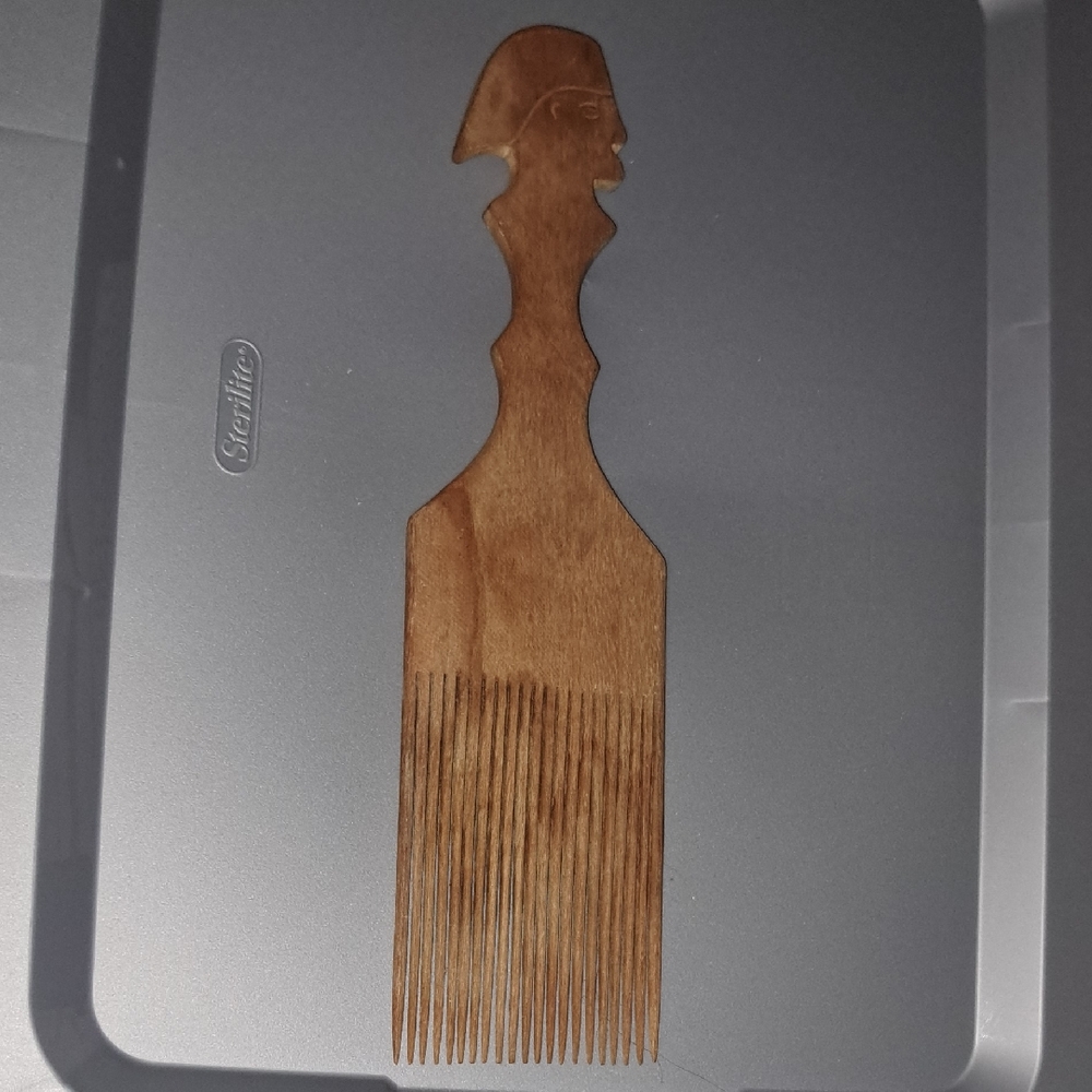 Handcrafted Brown Wooden Hair Comb